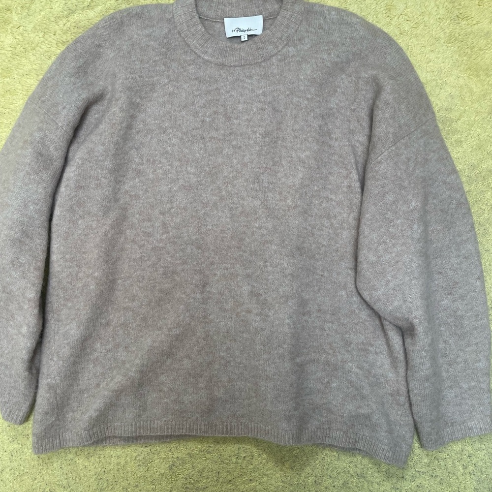 Women brushed knitted sweater